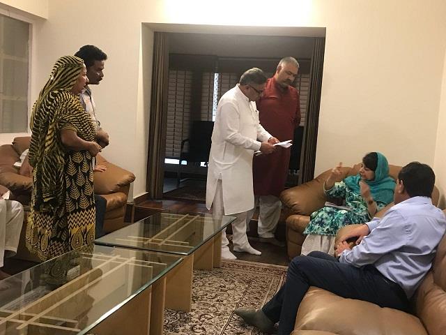 Several deputations call on Mehbooba Mufti in Jammu